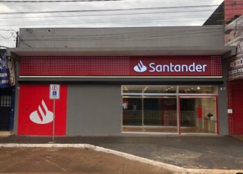 Santander expande rede no Centro-Oeste e inaugura agência em Águas Lindas
