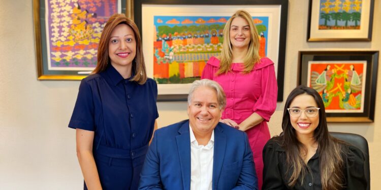 Rodovalho Advogados recebe prêmio internacional