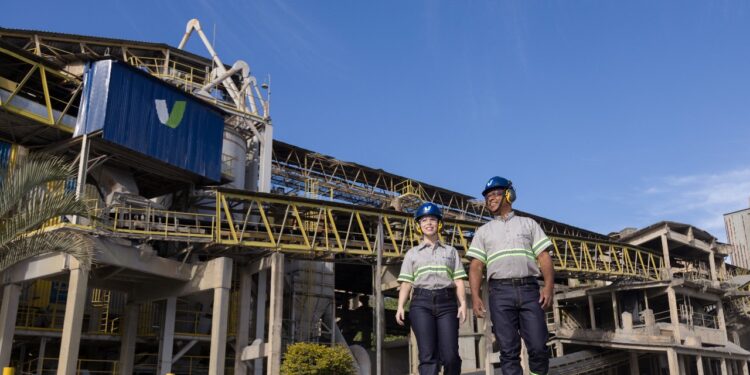Votorantim Cimentos reduz 4% das emissões globais de CO2 em 2023