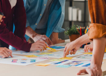 As Três Fases da Jornada Empresarial: Da Sobrevivência à Governança