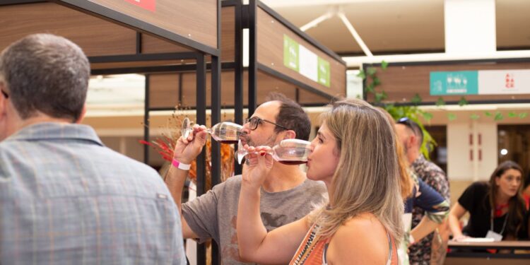 Com mais de 200 rótulos, Goiânia recebe Vinho na Vila neste final de semana