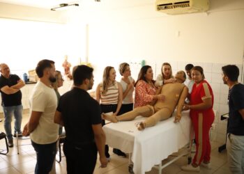 Curso técnico oferecido pelo Senac Goiás forma profissionais para demandas do mercado de saúde