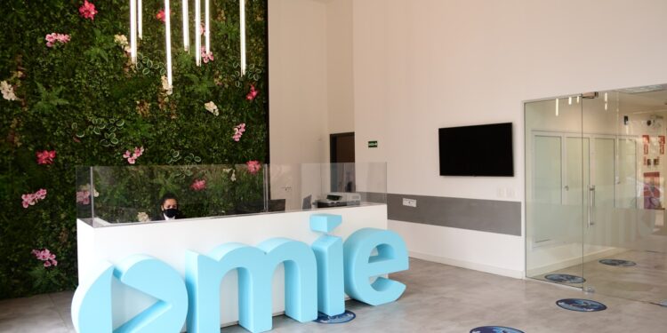 Omie inaugura franquias em Goiânia, Juiz de Fora e Salvador