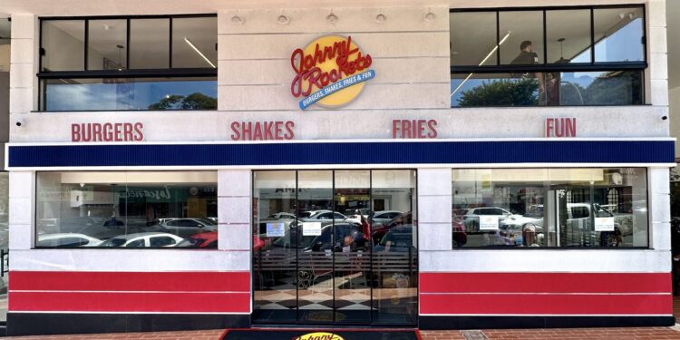 Johnny Rockets inaugura mega loja em Brasília, a primeira unidade na capital federal
