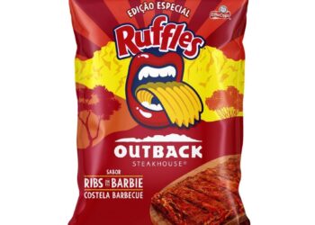 Parceria inédita: RUFFLES® e Outback lançam sabor “Ribs on The Barbie – Costela Barbecue”