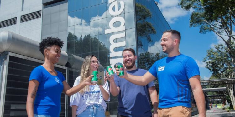 Um gole de inovação: Inscrições para o Hackathon da Ambev em Goiás seguem até o final do mês