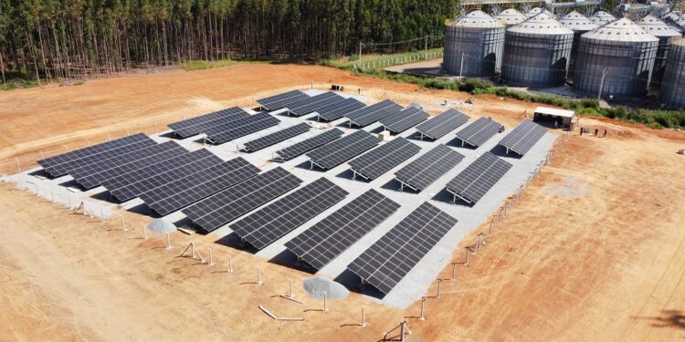 Energias renováveis são opções para período de bandeira amarela