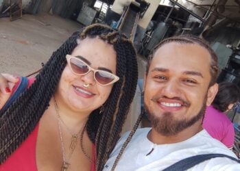 Amarê Fashion inspira jovem a trocar de área e investir na moda