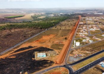Duplicação em Senador Canedo amplia acesso ao Distrito Agroindustrial da região