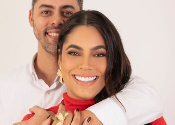 Glow Box lança nova coleção de semijoias autorais