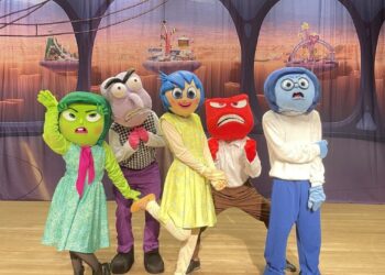 Teatro Madre Esperança Garrido recebe espetáculo “Divertida Mente 2”