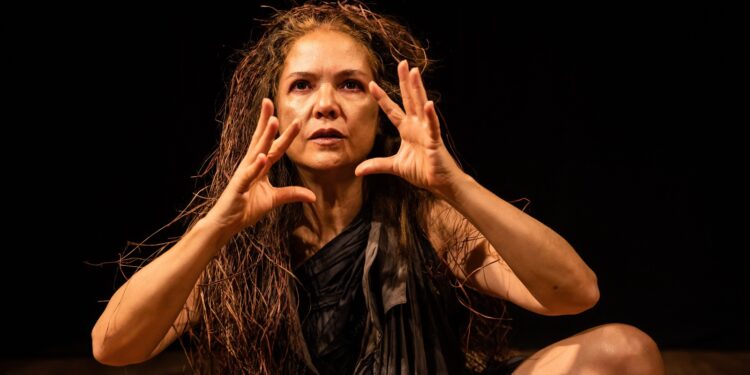 Atriz que interpretou Joana na primeira versão da novela “Renascer” se apresenta no Teatro Sesc Centro