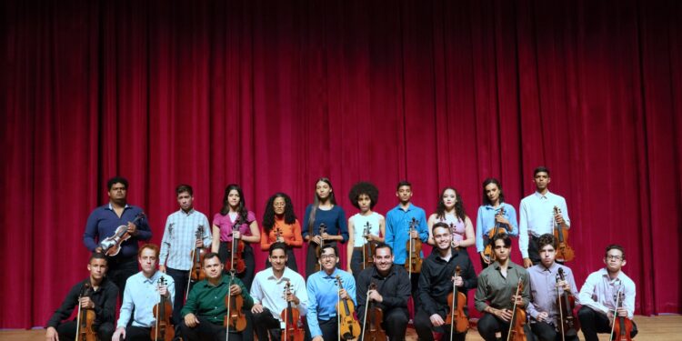 Orquestra Sinfônica Jovem de Goiás se apresenta hoje (14) no Teatro Sesc Centro