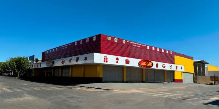 Big Lar inaugura nova loja em Anápolis