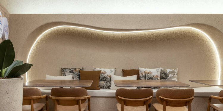 Aviva celebra 60 anos do Rio Quente Resorts na CASACOR Brasília