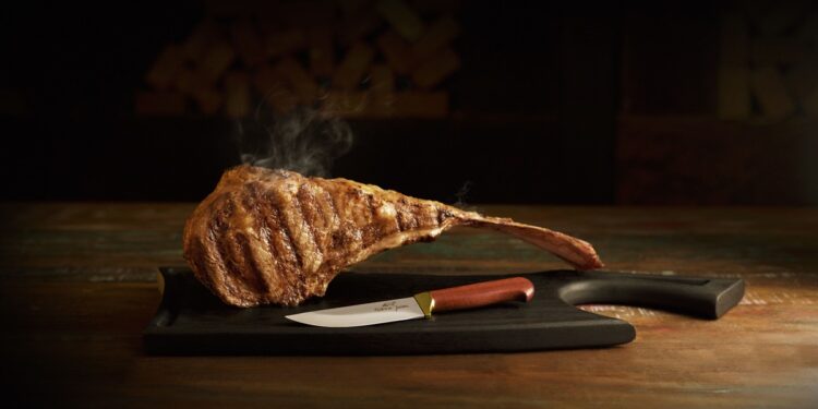 Pobre Juan realiza churrasco a céu aberto em Goiânia