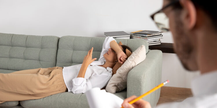 IPOG oferece apoio psicológico e jurídico gratuito para a comunidade