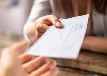 Quais setores de destaque em Goiás estão na lista de reoneração?