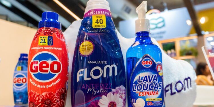 Amaciantes Geo e Flom e o lava-louças em espuma da GEO chegam aos mercados