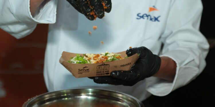 Chefs goianos se encontram no Circuito Gastronômico em Aparecida de Goiânia