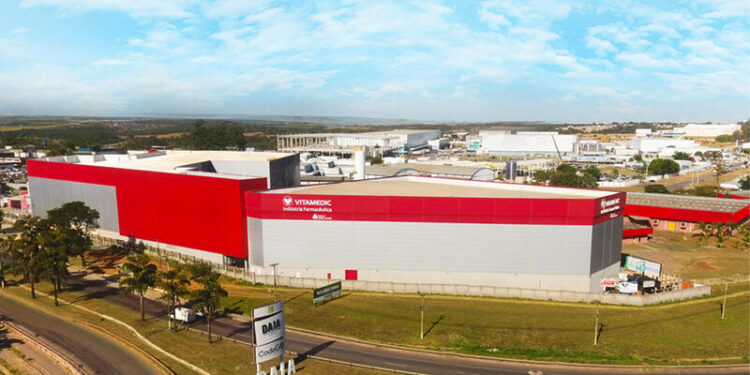 VITAMEDIC se une à EVOX para ampliar conformidade regulatória