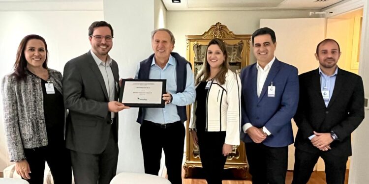 Ela Maternidade ingressa na ANAHP