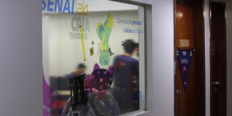 O robô que abre portas