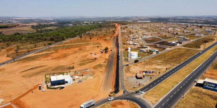 Nova avenida em Senador Canedo facilita acesso ao Distrito Agroindustrial