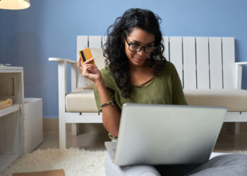 Saiba como aproveitar a Black Friday de forma segura