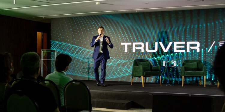 Evento da Truver reúne elite financeira e grandes nomes da XP em Goiânia