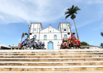 Goiás tem quatro cidades entre as que mais registraram fluxo turístico no Brasil