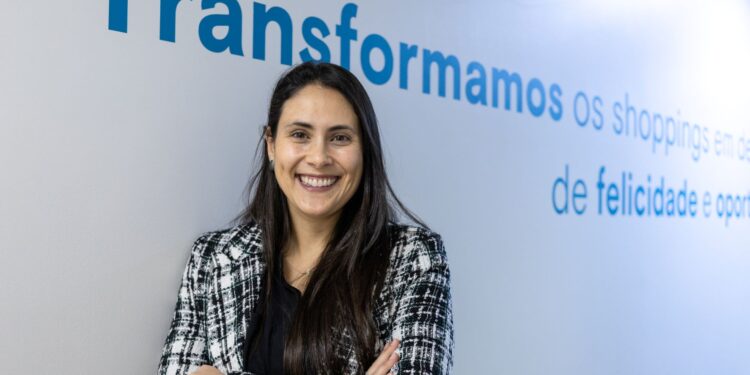 Passeio das Águas Shopping anuncia sua primeira superintendente mulher