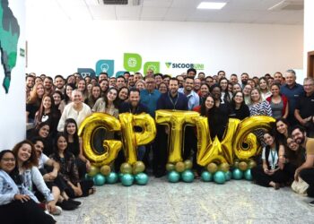 Central Sicoob Uni conquista o hexa no GPTW