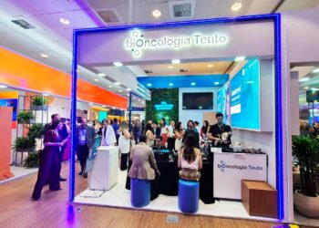 Laboratório Teuto celebra um ano da unidade de biOncologia