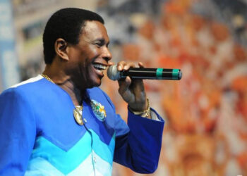 Neguinho da Beija-Flor é confirmado no Carnaval dos Amigos