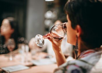 Contrário à tendência mundial, consumo de vinhos cresce entre brasileiros