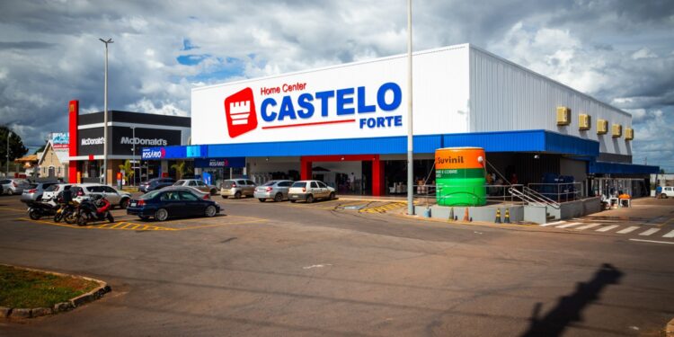 Home Center Castelo Forte inaugura nona loja em Brasília