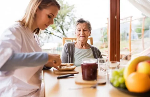 IPOG lança pós em nutrição clínica hospitalar e home care