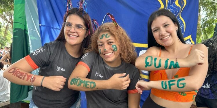 Alunos do Sesc Cidadania conquistam primeiro lugar em cursos das universidades públicas do país