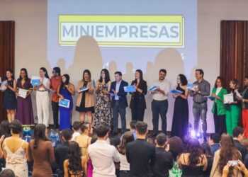 Junior Achievement Goiás abre inscrições para voluntários do Programa Miniempresas