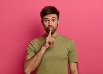 Mentiras no trabalho: por que acontecem e como evitá-las?