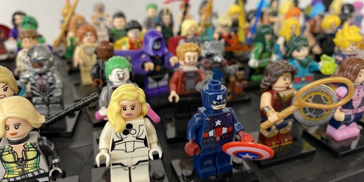 Encontro de colecionadores reúne mais de 10 mil miniaturas no Shopping Cerrado