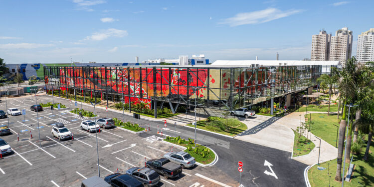 Flamboyant Urbanismo anuncia primeira praia com surf do Centro-Oeste