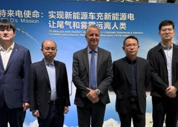 Chinesa Teld Eco Charger anuncia fábrica em Goiás com investimento de R$ 100 mi