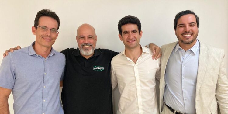 Ahpaceg aprova reestruturação institucional e elege nova diretoria