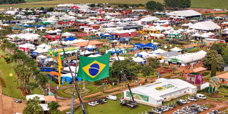 Tecnoshow Comigo 2025 movimenta mais de R$ 10 bi e atrai público de 140 mil