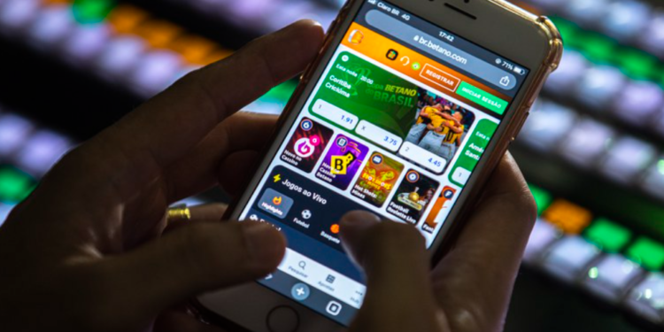 Apostas on-line avançam e ampliam risco de endividamento entre brasileiros