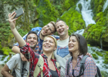 Mais afeto, mais atrito: quais os dilemas das viagens em grupo para o brasileiro?