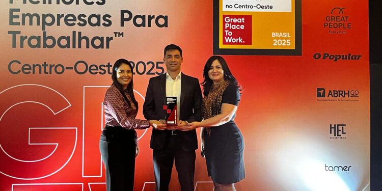 Sicoob Engecred está entre as dez melhores empresas para trabalhar no Centro-Oeste
