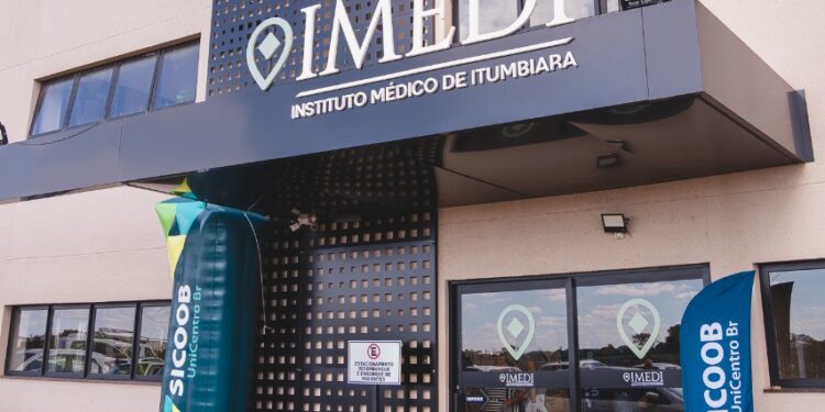 Sicoob UniCentro Br inaugura escritório de negócios no Instituto Médico de Itumbiara